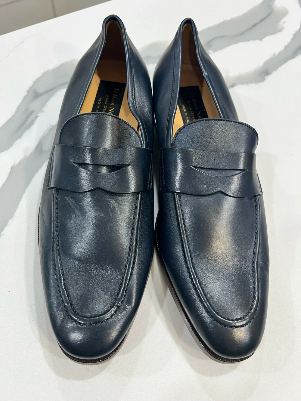 🚨PRICED TO SELL🚨 To Boot NY Navy Loafers 9